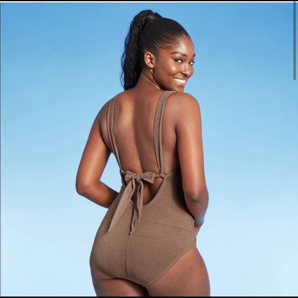 Kona Sol Brown crinkle one piece